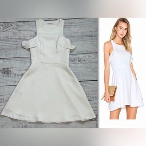 NWT BCBG Generation Sleeveless HALTER NECK SHORT Ruffle DRESS SIZE 0. Graduation